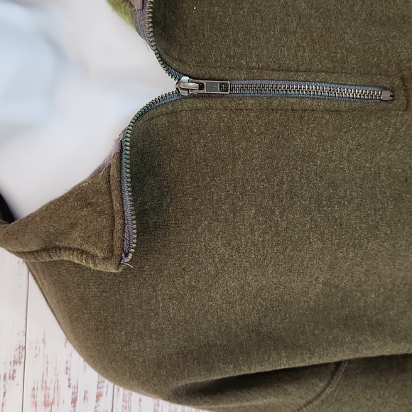 Gildan men's 1/4 zipped pullover - Picture 3 of 6